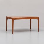 1030 2380 COFFEE TABLE